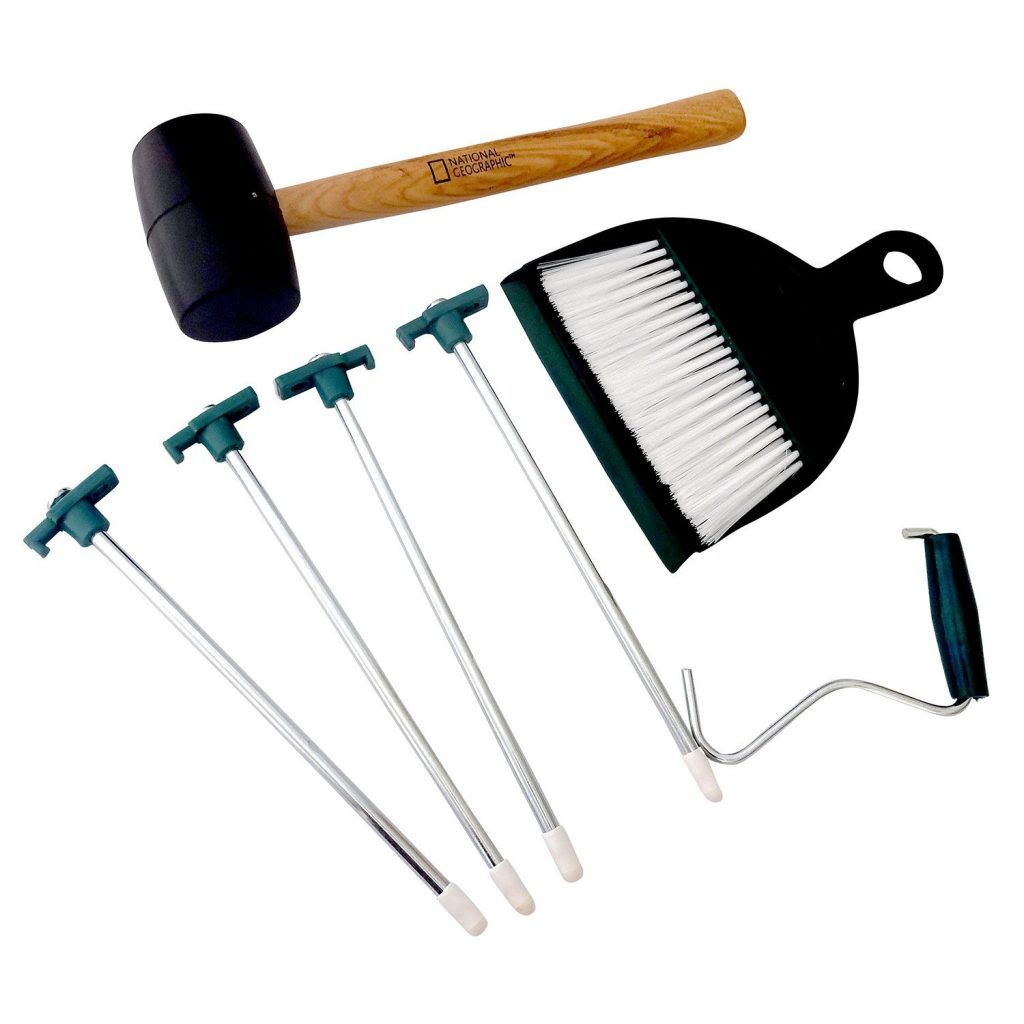 set de campamento estacas de National Geographic