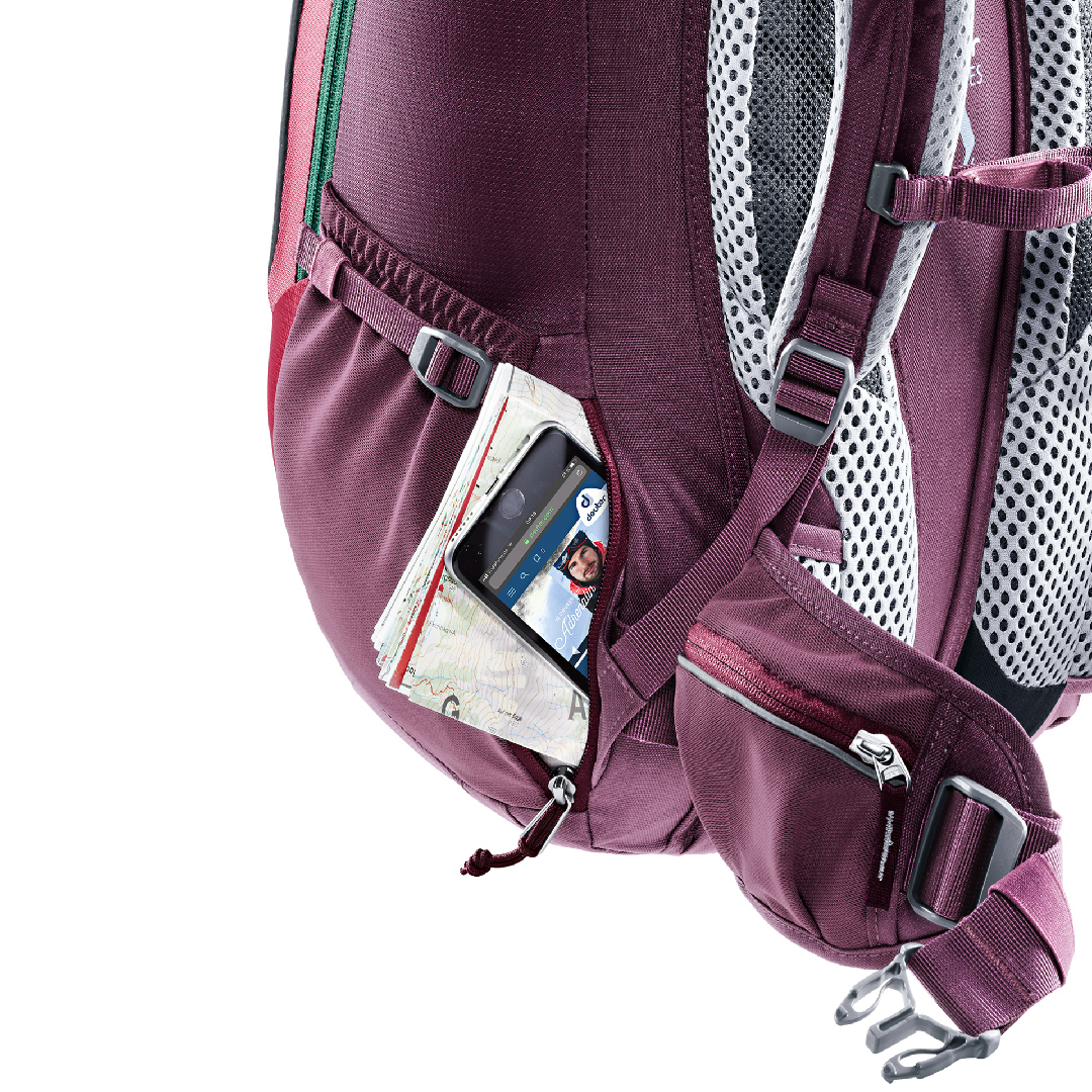 Mochilas y sleeping bags Deuter-77