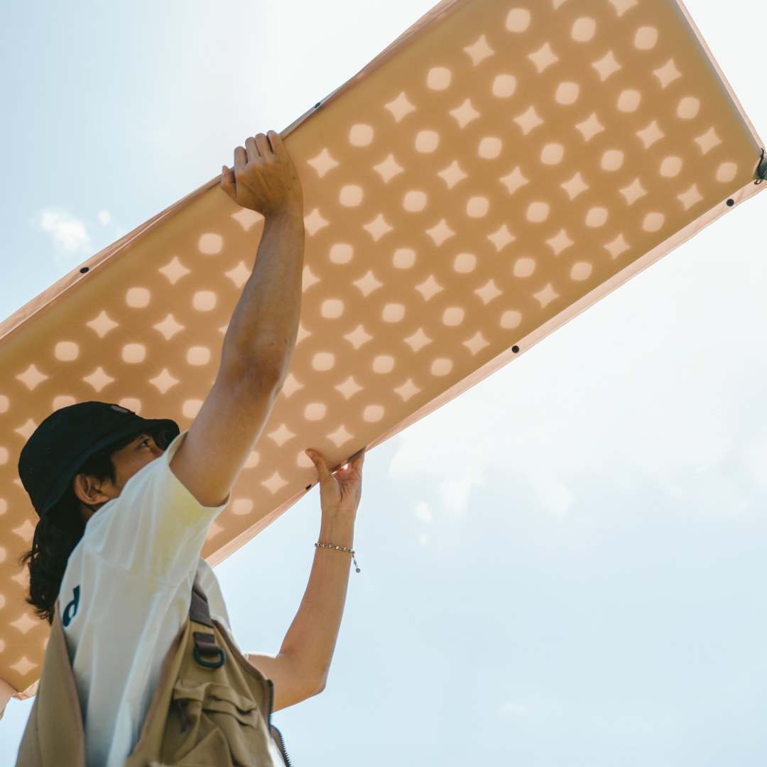 Colchoneta autoinflable doble con almohadas Naturehike-05